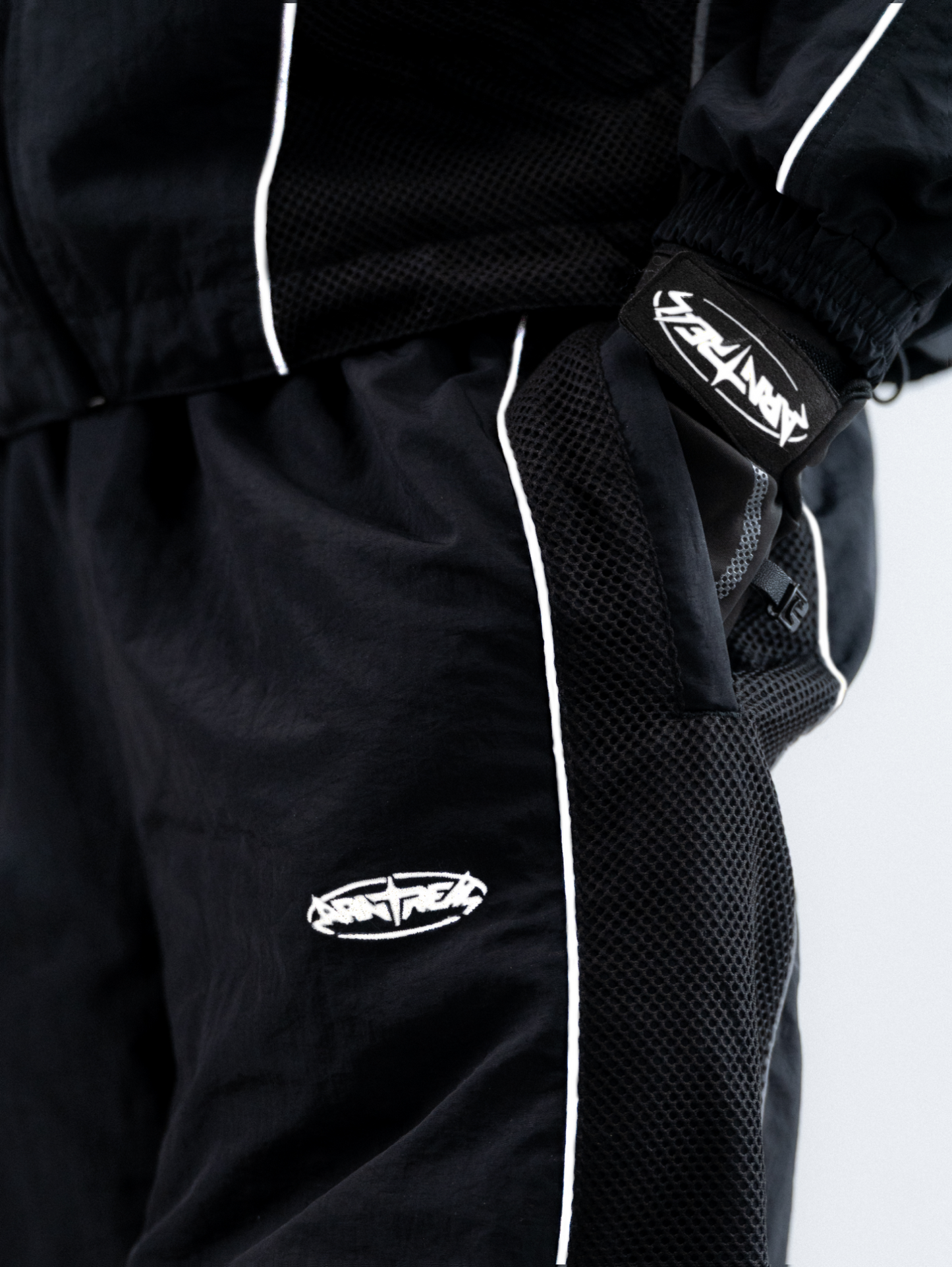 Eclipse Trackpant - PRECOMMANDE