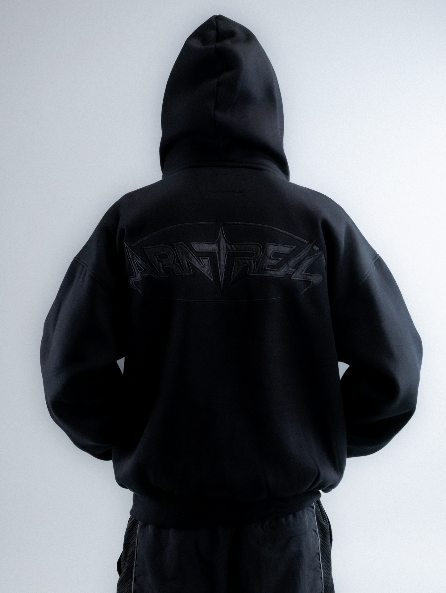 Shadow Hoodie - Précommande