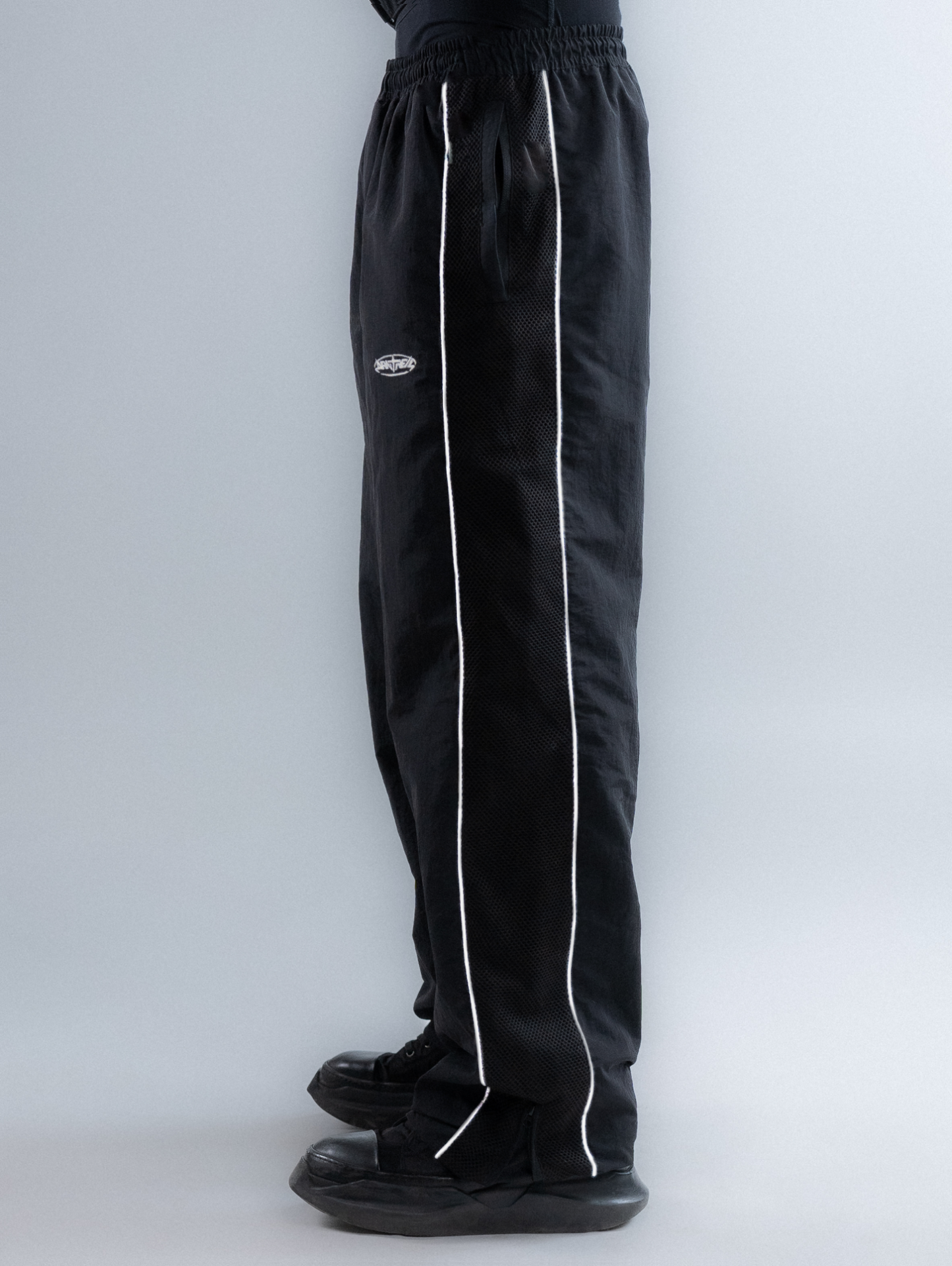 Eclipse Trackpant - PRECOMMANDE